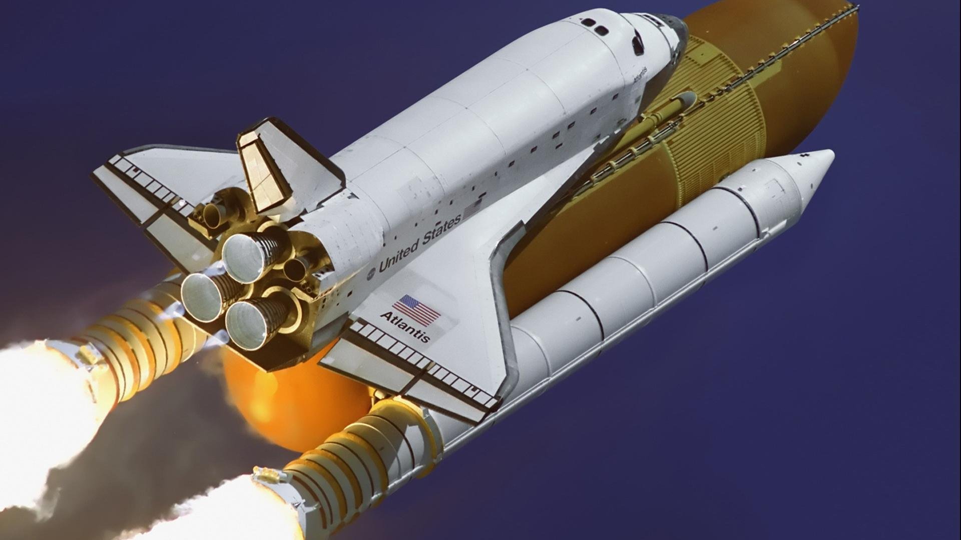 开云备用-中锋回抢抢断后直塞形成助攻，中锋回防